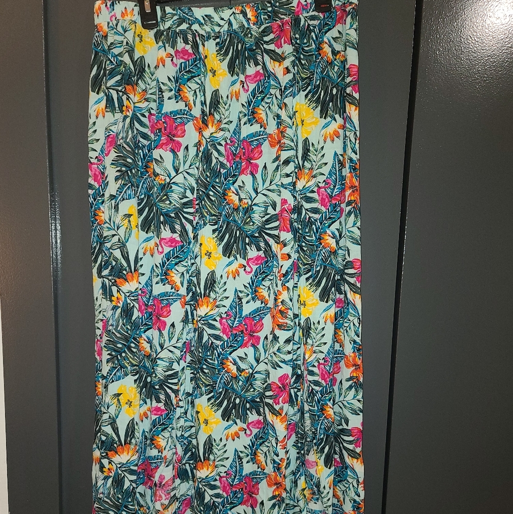 Slitted Floral Flamingo Swim Cover Up Skirt 14/16